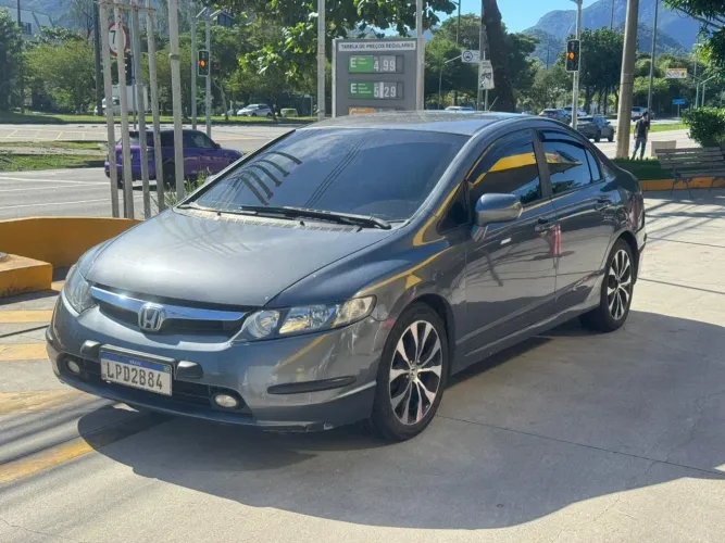 Honda Civic Sedan LXS 1.8/1.8 Flex 16V Aut. 4P 2007