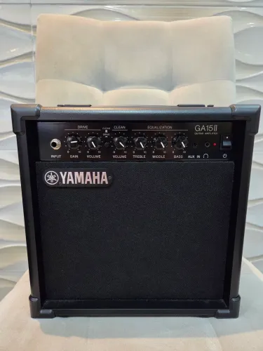 Caixa Cubo (15W) para guitarra já com transformador 300 VA, nt fiscal. 
