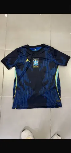 CAMISA BRASIL VERSÃO JOGADOR TAILANDESA