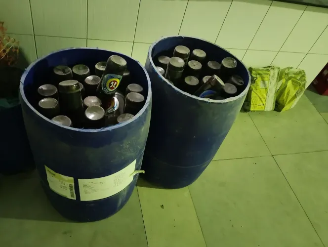Casco de cerveja de 1 litro da AmBev 