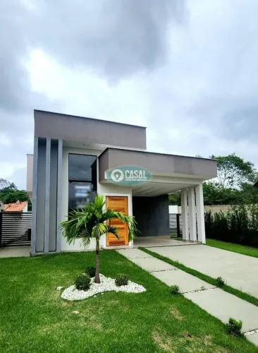 Casa em Condominio com 03 Quartos em Várzea das Moças - Niterói/RJ.