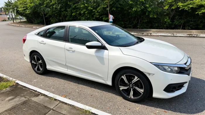 Honda Civic Sedan EXL 2.0 Flex 16V Aut.4p 2017