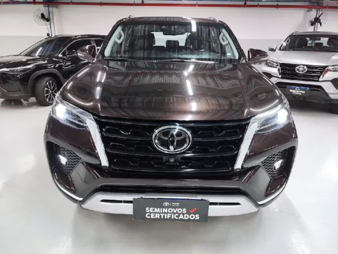 Toyota Hilux SW4 SRX 4X4 2.8 TDI 16V Dies. Aut. 2022