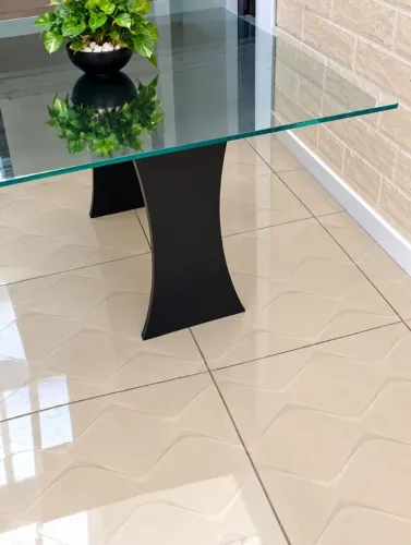 Mesa sem as cadeiras - Frete incluso