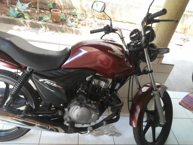 Vende-se CG FAN 150