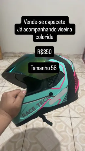 Capacete