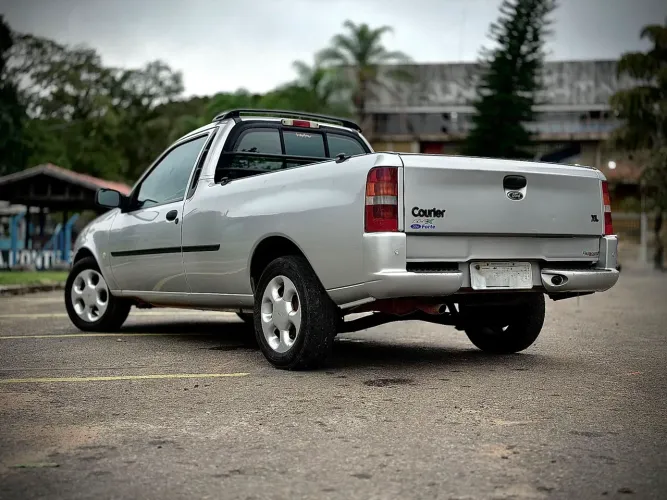 Ford Courier Xl/xl-rs 1.6/ XL 1.6 Flex 2009