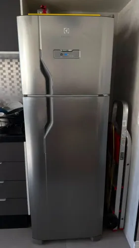 GELADEIRA ELECTROLUX 371 L - FROST FREE - TURBO - INOX