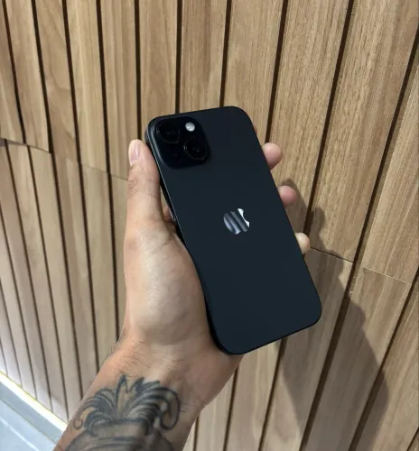 Oportunidade:vendo iPhone15 muito novo
