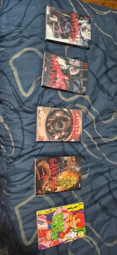 Vendo mangá de gannibal do 1 ao 4 vol e de dandadan so 11. 30$ reais cadas