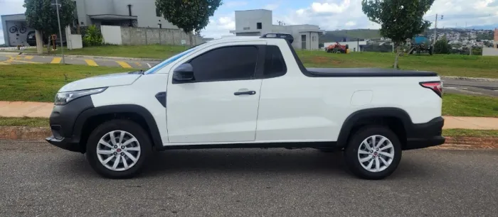 Fiat Strada Endurance 1.4 Flex 8V CS Plus 2023