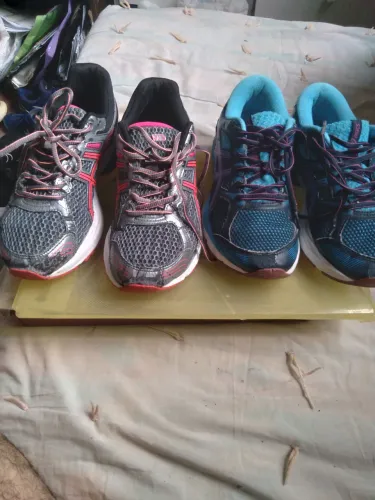 2 pares de tênis asics 36