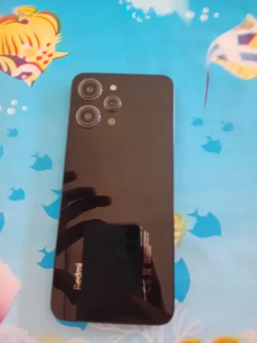 Celular redmi 12 excelente condição 258gb 8 memória ra