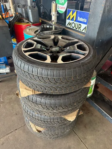 Rodas aro 22 modelo original Hilux zero  sem detalhes * zap