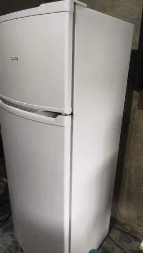 Geladeira eletrolux