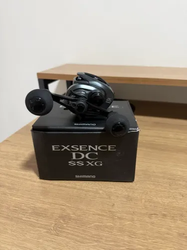 Carretilha Shimano EXSENCE DC SS XG