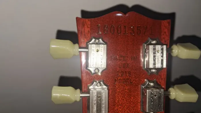 Guitarra Gibson Les Paul Traditional 2018