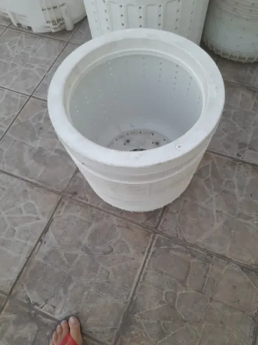 Dois cestos lavadora eletrolux 10kg