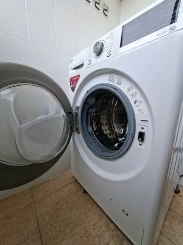Lava e seca LG (11 + 7kg)
