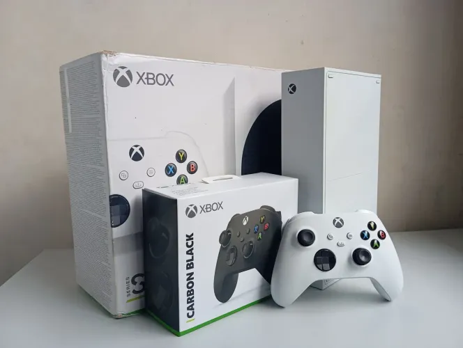 Xbox Series S 2 controles