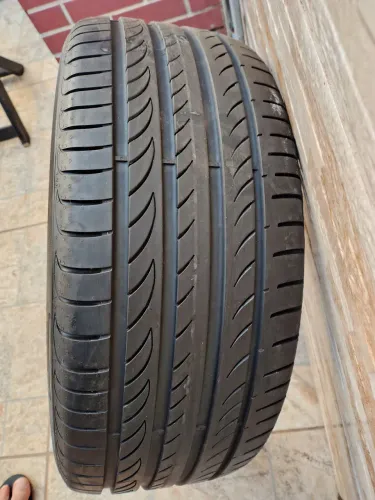 Dois pneus aro 17 225/55 Pirelli novo<br><br>Aro 17 225/45 Pirelli novo <br><br>Aro 14 185/60 Michelin