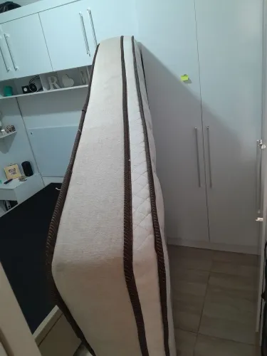 Colchão de casal 