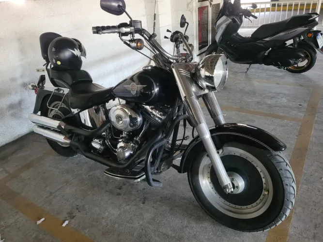 FAT BOY/ ACEITO TROCA SPORTSTER 883