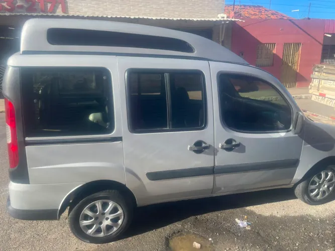 Fiat Doblo Attractive 1.4 Fire Flex 8V 5P 2014