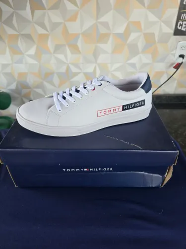 Tênis Masculino Hockney 12Y Branco Tommy Hilfiger - R$ 249