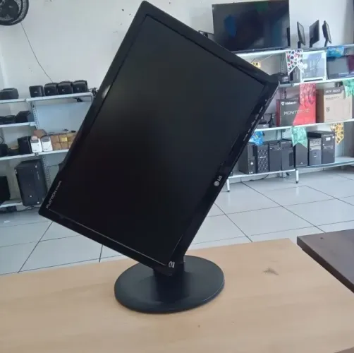 Monitor 19 Rotatório Profissional Promo Natal RN 299