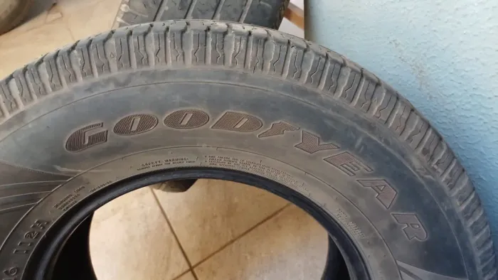Pneu Goodyear direction suv 265/70/16