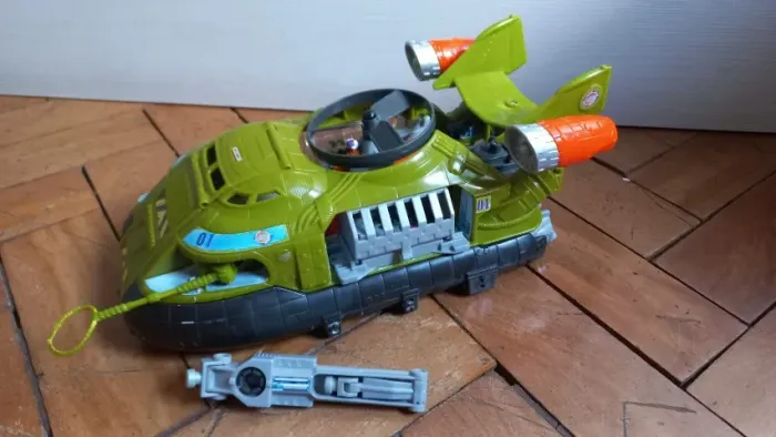 Matchbox - Mega Rig Jungle Hovercraft 