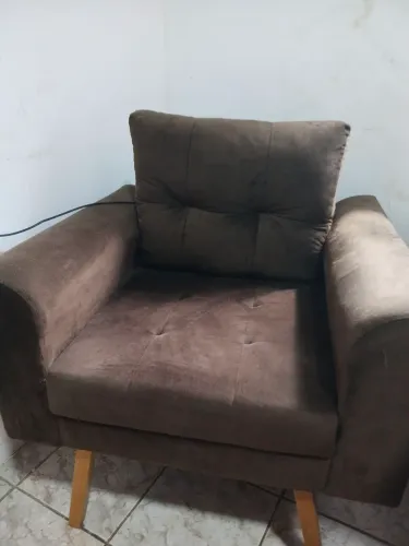 Vendo duas poltronas