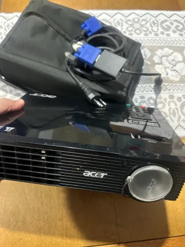 Projetor Acer DLP X1161 2700 Lumens