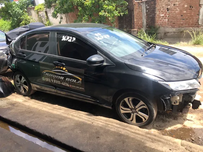 SUCATA Honda City 2015