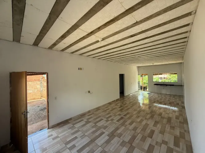 CASA À VENDA | BAIRRO ANA ANTÔNIA ARAXÁ/MG