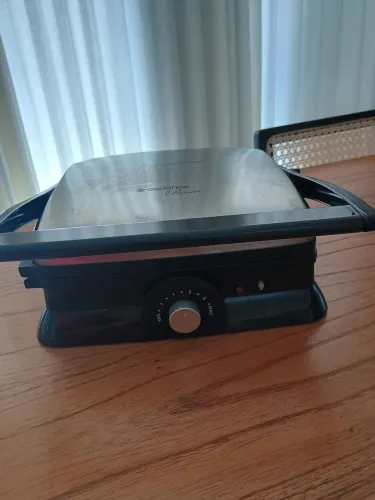 Grill Premier Cadence