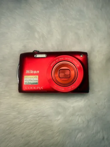 nikon coolpix s3300 vermelha 16mp