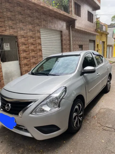 Nissan Versa 1.0 12V Flexstart 4P Mec. 2018
