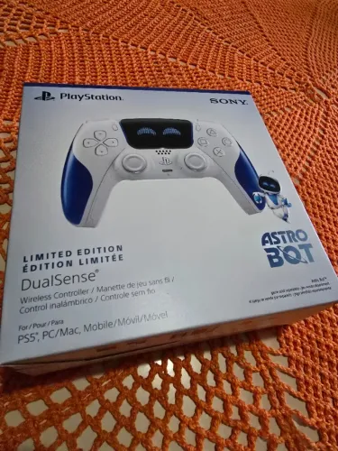 Controle Dualsense Astro Bot Edição Limitada