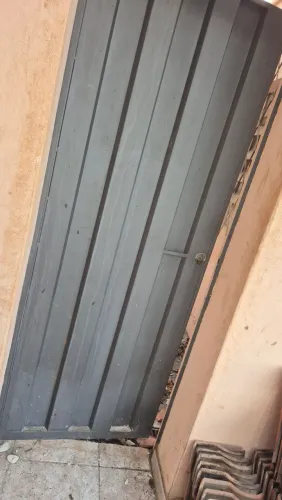 Portão social