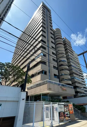 Apartamento flat, mobiliado, com 28,54m², de frente para o mar, em uma das áreas mais valo