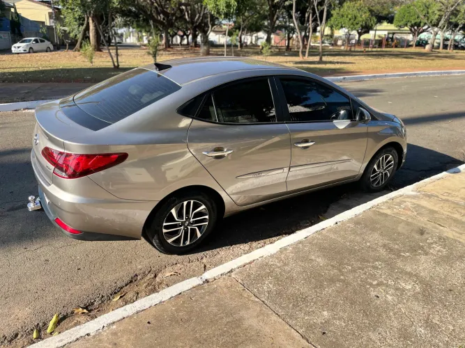 Hyundai HB20S Platinum 1.0 TB Flex 12V AUT 2022