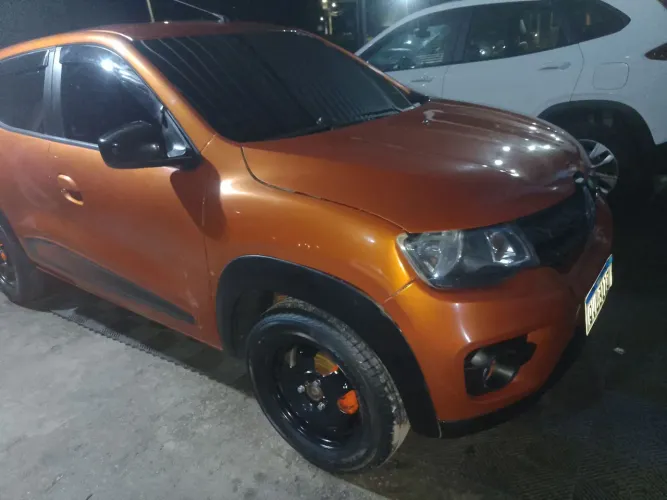 Renault Kwid Intense 1.0 Flex 12V 5P Mec. 2021