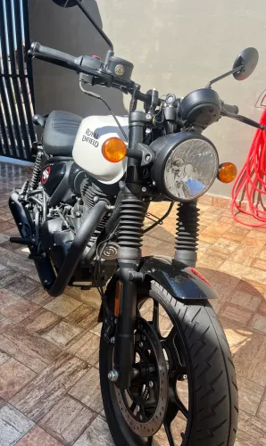 Royal Hunter 350