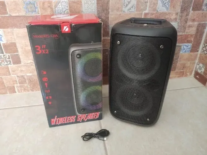 Caixa de som Bt Com RGB e Entrada Microfone - Faço entrega