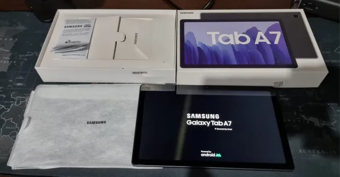 2 Tablet pelo preço de 1  desapego. 