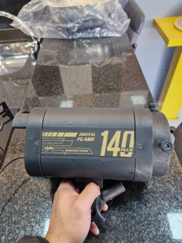 Digital flash 140 plus