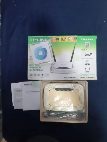 ROTEADOR TP - LINK WIRELESS N D3 300 Mbps MODELO TL - WR 841ND DUAS ANTENAS