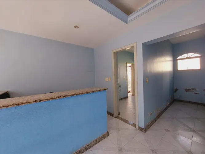 Casa Comercial mobiliada com 2 quartos, 4 vagas Santa Cruz Industrial, Contagem
